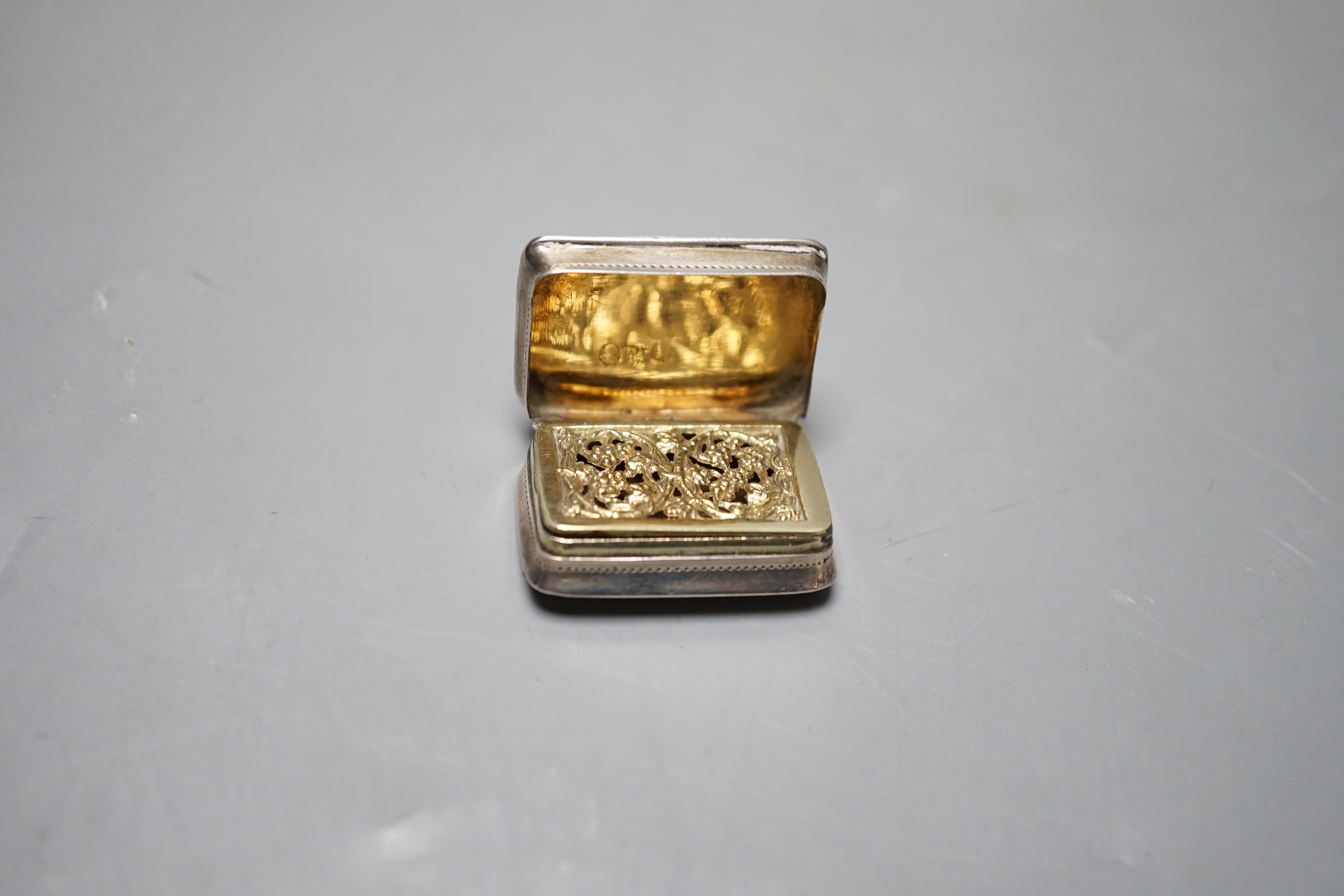 A George IV silver rectangular vinaigrette, Joseph Wilmore, Birmingham, 1827, 31mm.